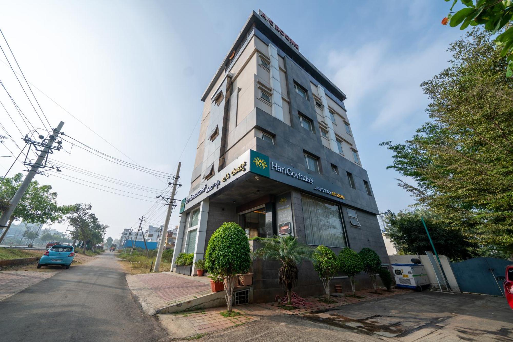 Hotel J N Stay Mysore - 12 Minutes To Mysore Palace Eksteriør bilde
